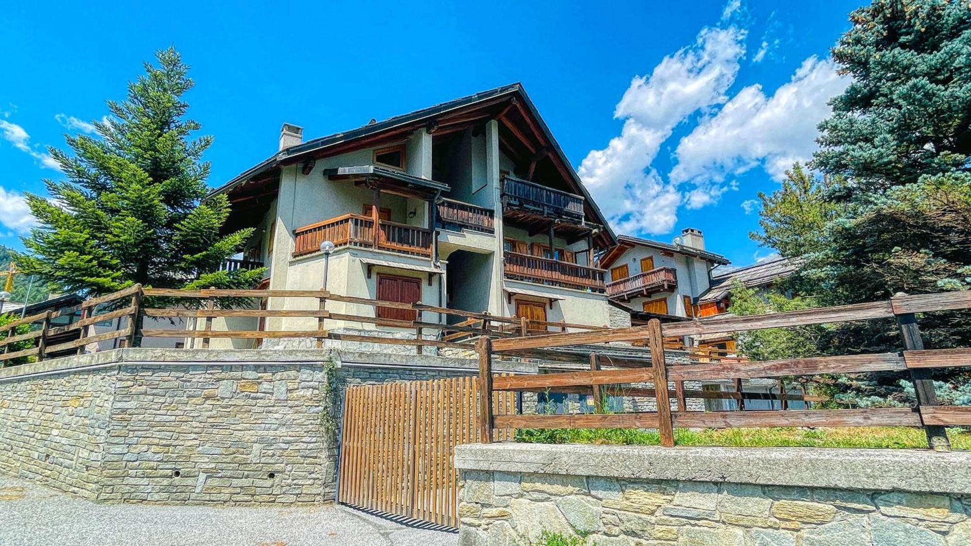 Appartamento Bellavista - Affitti Brevi Italia Oulx Buitenkant foto